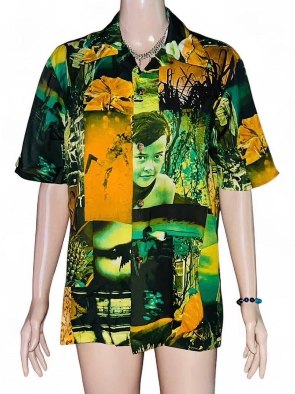 Super Rare 70s Vintage Men's Graphic Print Shirt